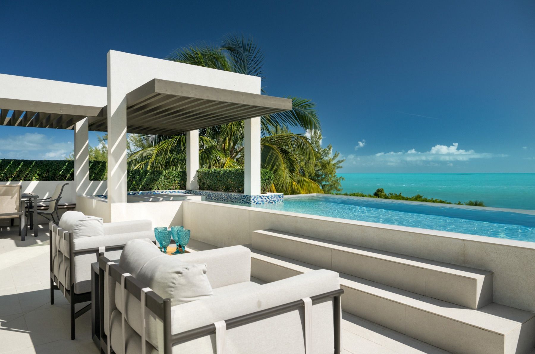 Gold Finger villa photo.
